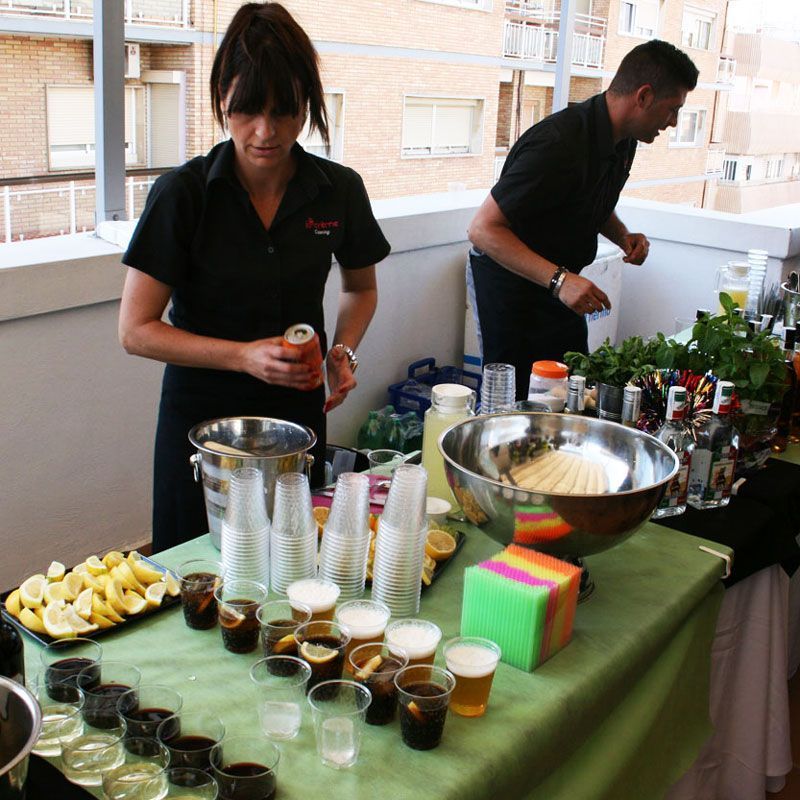 20-Aniversario-Hogan-Lovells---opt---barra-de-cocteles