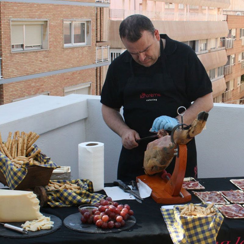 20-Aniversario-Hogan-Lovells---opt---cortador-de-jamón